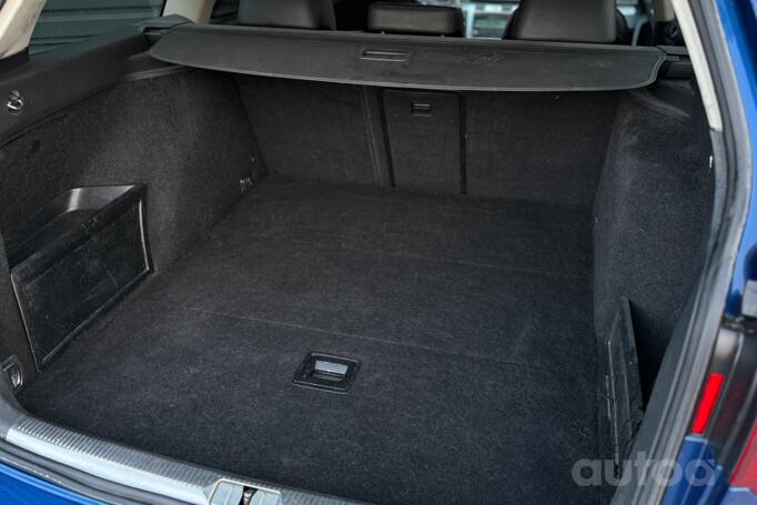 Volkswagen Passat B6 wagon 5-doors