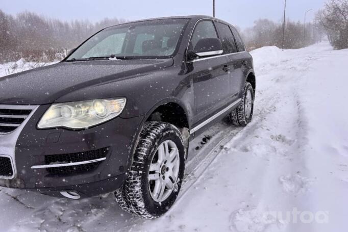 Volkswagen Touareg 1 generation [restyling] Crossover