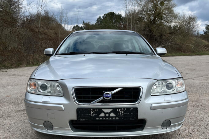 Volvo S60 1 generation [restyling] Sedan