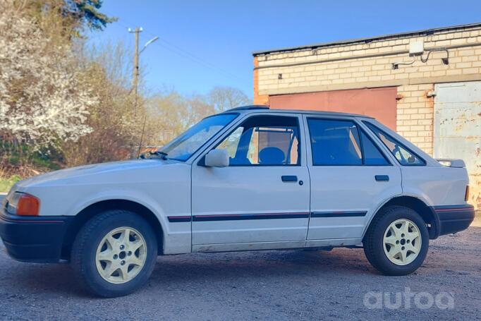 Ford Escort 4 generation Hatchback 5-doors