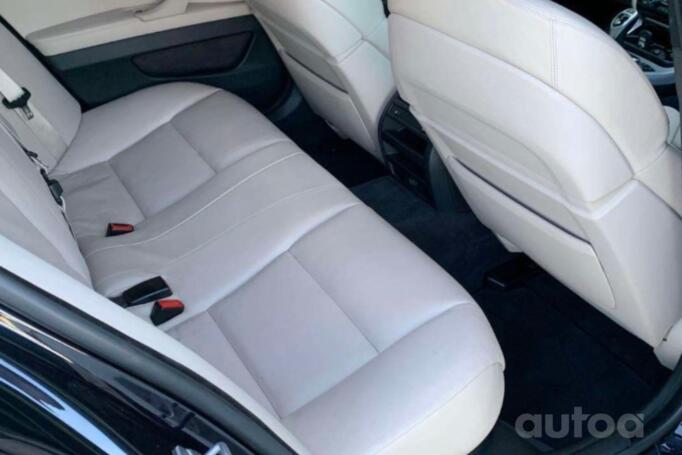 BMW 5 Series F07/F10/F11 Sedan