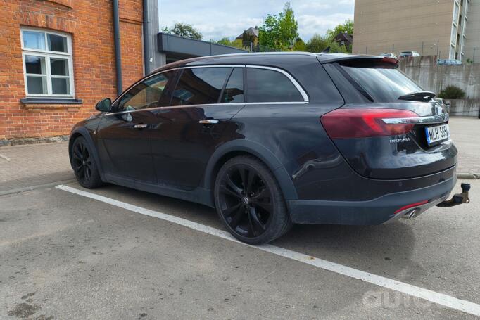 Opel Insignia A [restyling] Sports Tourer wagon 5-doors