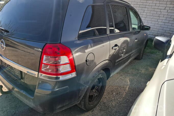 Opel Zafira B [restyling]