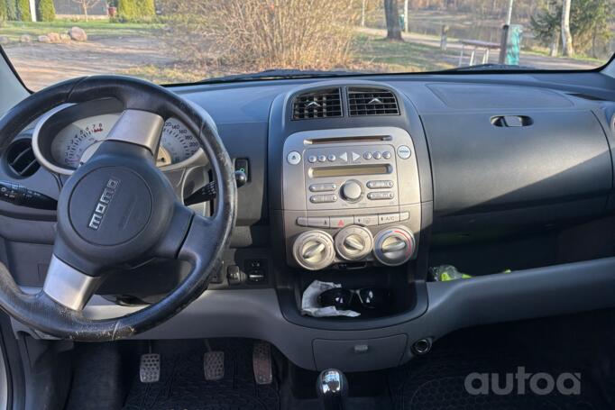 Daihatsu Sirion 2 generation [restyling] Hatchback