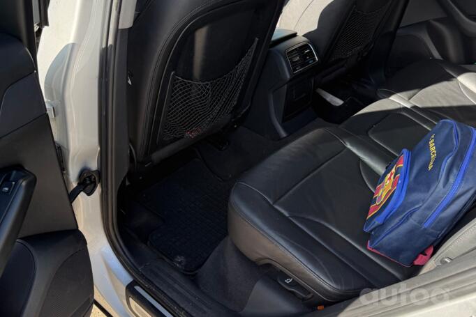 Audi Q5 8R Crossover