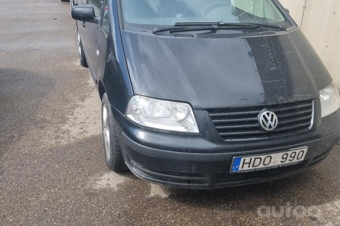 Volkswagen Sharan 1 generation [restyling] Minivan