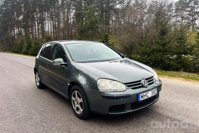 Volkswagen Golf 5 generation Hatchback 5-doors