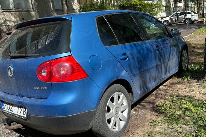 Volkswagen Golf 5 generation Hatchback 5-doors