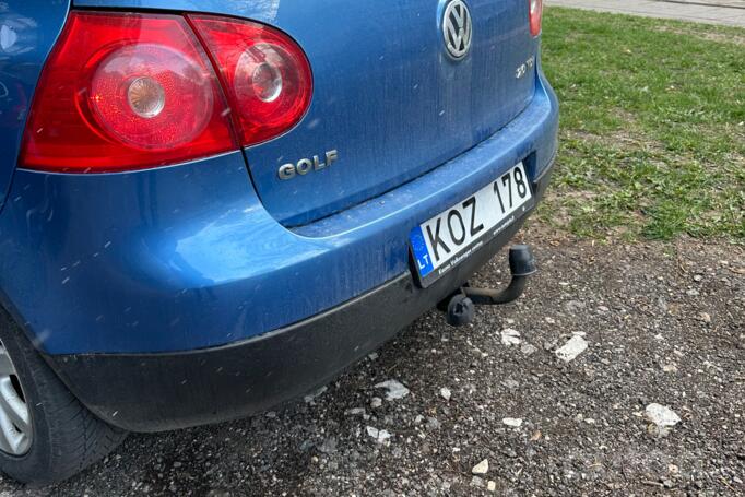 Volkswagen Golf 5 generation Hatchback 5-doors