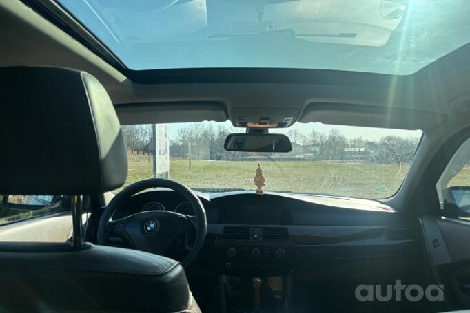 BMW 5 Series E60/E61 Touring wagon