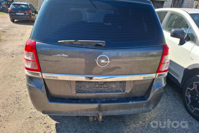 Opel Zafira B [restyling]