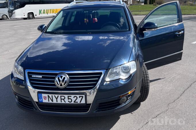Volkswagen Passat B6 wagon 5-doors