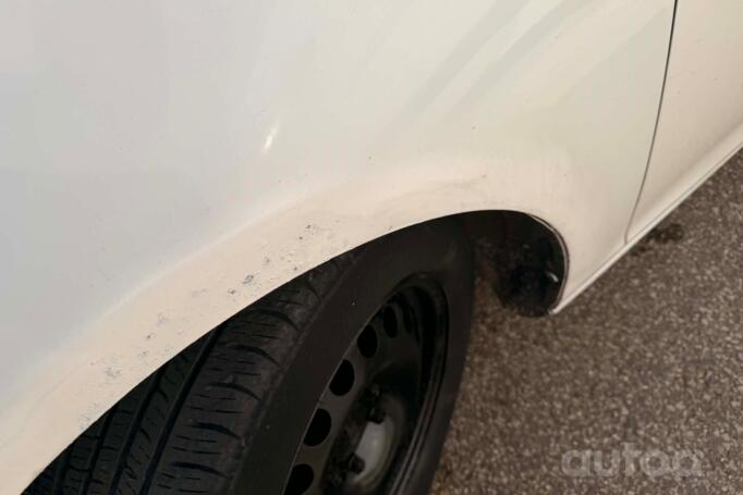 Opel Astra J Sports Tourer wagon