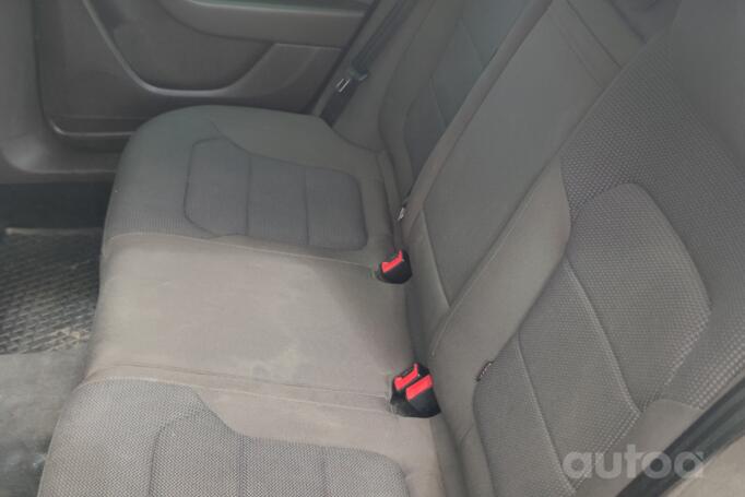 Volkswagen Passat B7 Variant wagon 5-doors