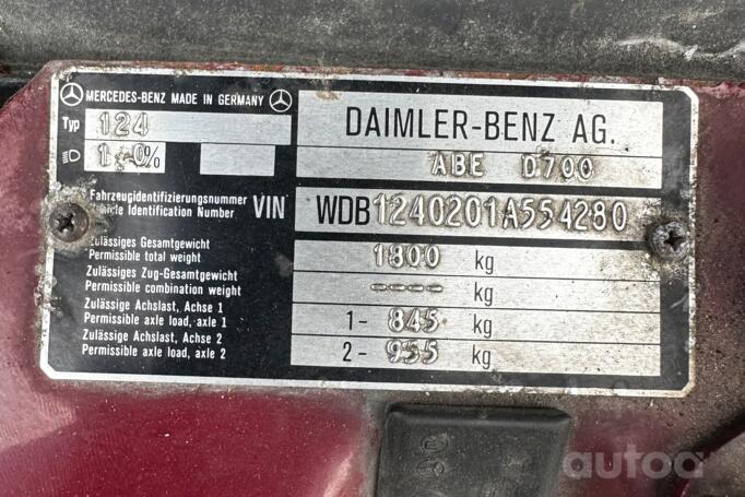 Mercedes-Benz W124 1 generation