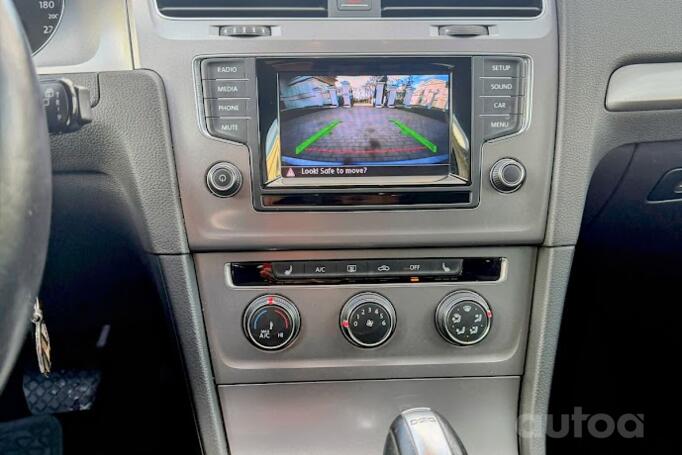 Volkswagen Golf 7 generation Variant wagon 5-doors