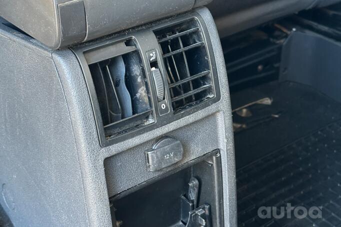 Volkswagen Touran 1 generation [2th restyling] Minivan