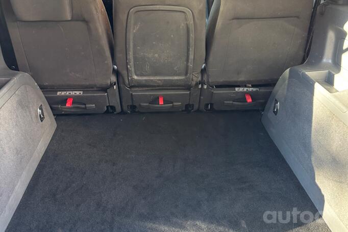 Volkswagen Touran 1 generation [2th restyling] Minivan