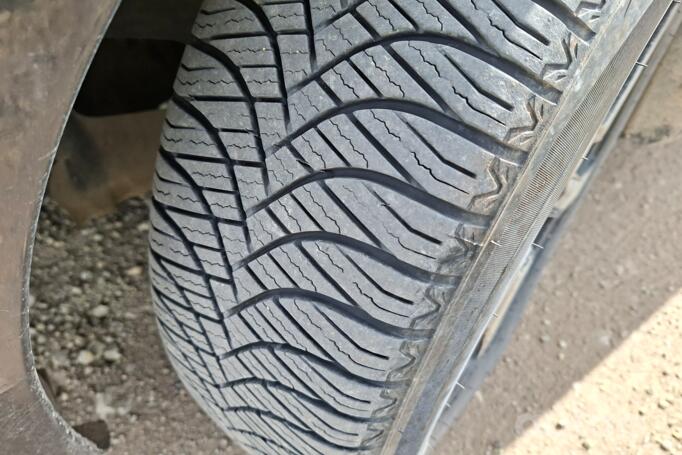 SEAT Leon 2 generation Hatchback 5-doors