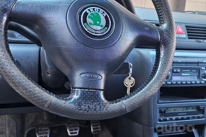 Skoda Octavia RS A4 liftback 