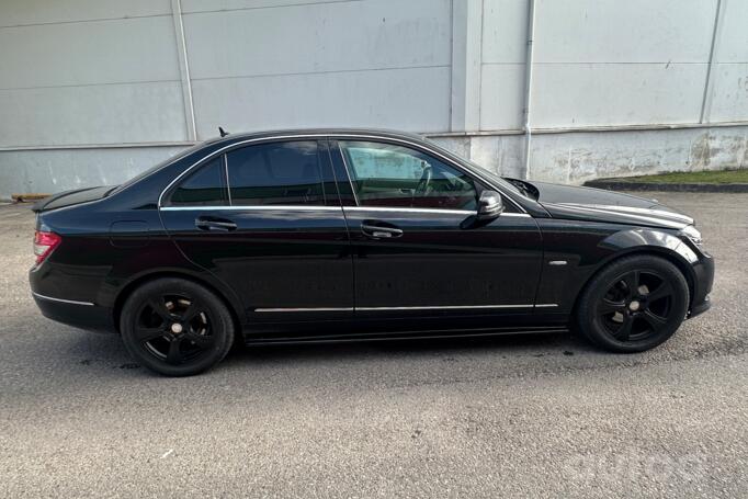 Mercedes-Benz C-Class W204/S204 Sedan 4-doors