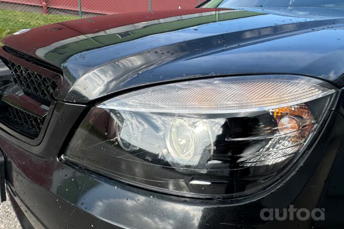 Mercedes-Benz C-Class W204/S204 Sedan 4-doors