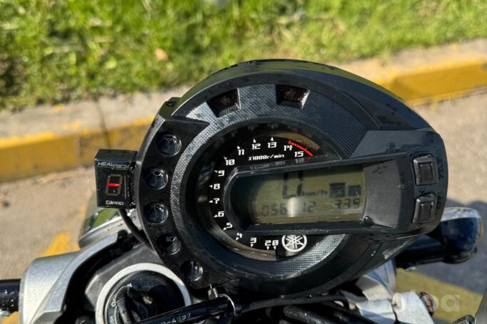 Yamaha FZS 600 Fazer