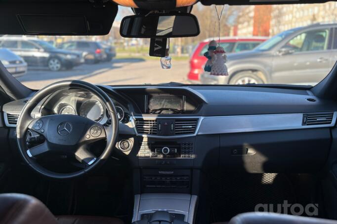 Mercedes-Benz E-Class W212/S212/C207/A207 wagon 5-doors