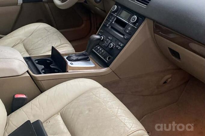 Volvo XC90 1 generation [restyling] Crossover