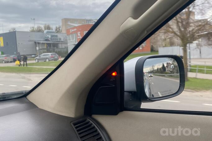 Volvo XC90 1 generation [restyling] Crossover