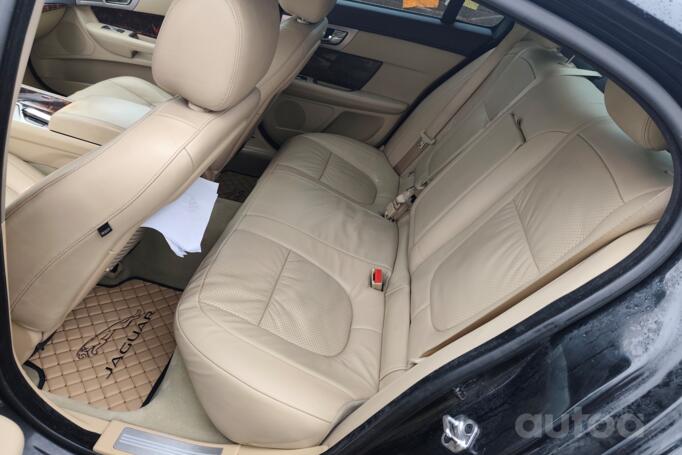 Jaguar XF X250 R Sedan 4-doors