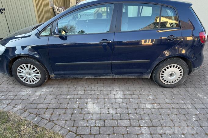 Volkswagen Golf 4 generation Hatchback 5-doors