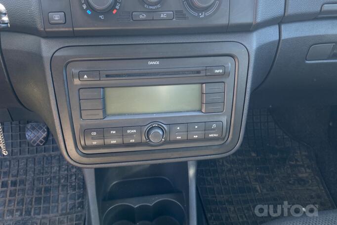 Skoda Fabia 5J Hatchback