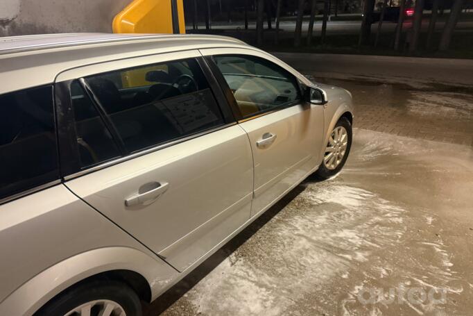 Opel Astra H wagon