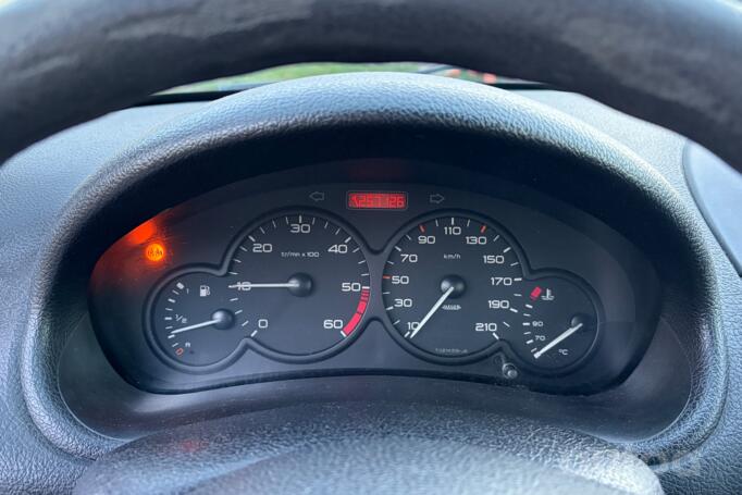 Peugeot 206 1 generation Hatchback 3-doors
