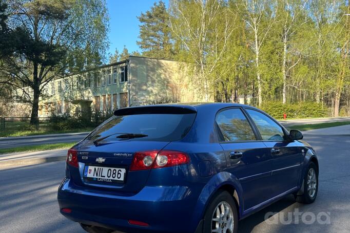 Chevrolet Lacetti 1 generation Hatchback