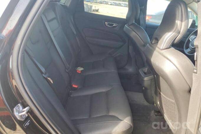 Volvo XC60 2 generation Crossover
