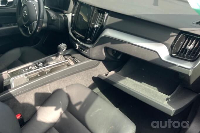 Volvo XC60 2 generation Crossover