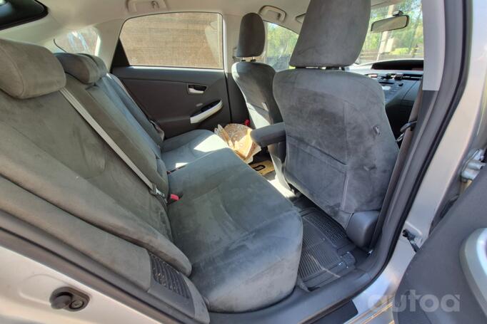 Toyota Prius 3 generation Hatchback 5-doors