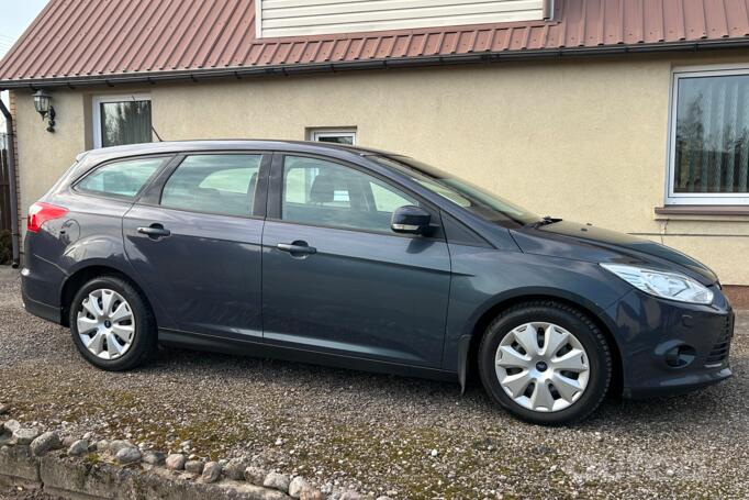 Ford Focus 3 generation wagon 5-doors
