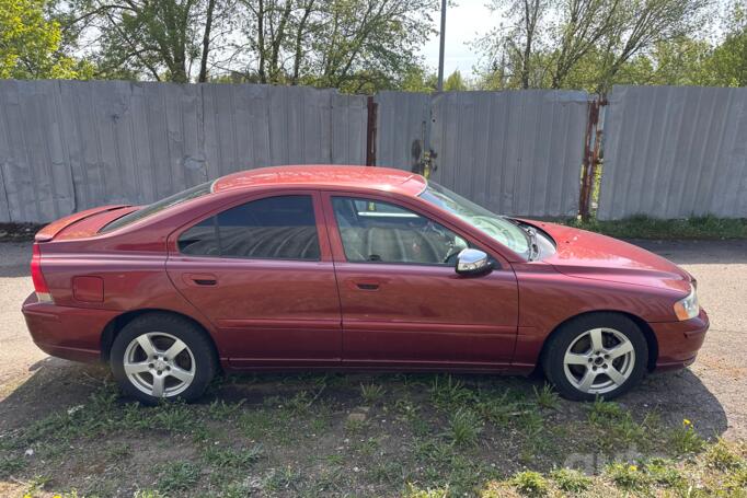 Volvo S60 1 generation [restyling] Sedan