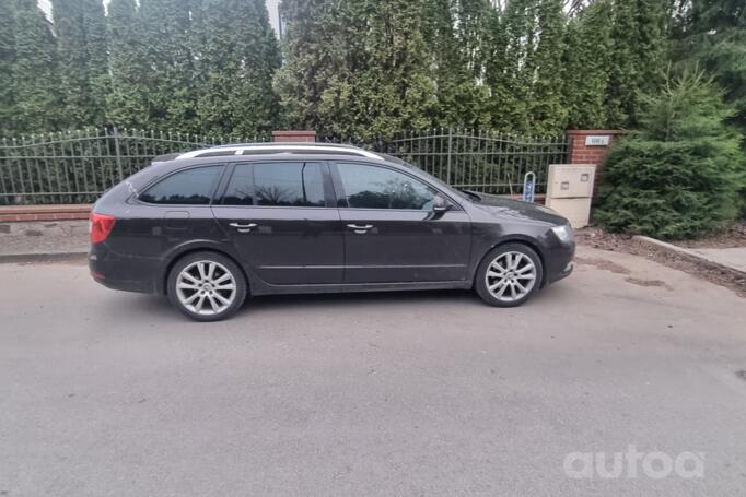 Skoda Superb 2 generation Combi wagon