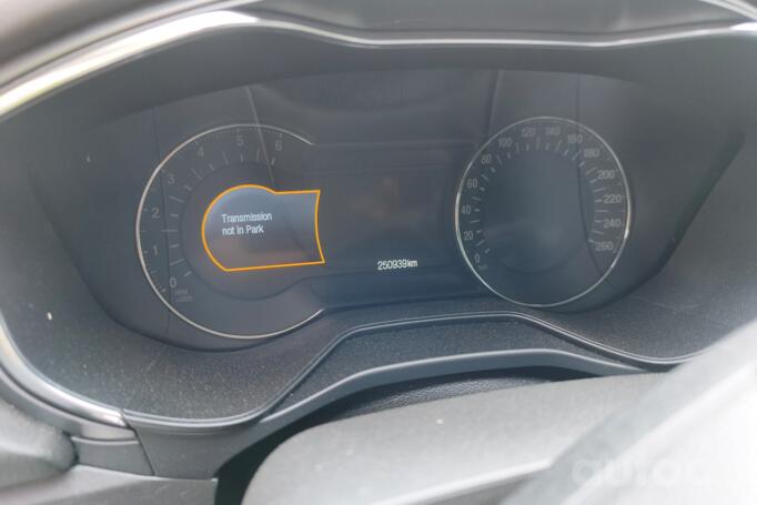 Ford Mondeo 5 generation wagon