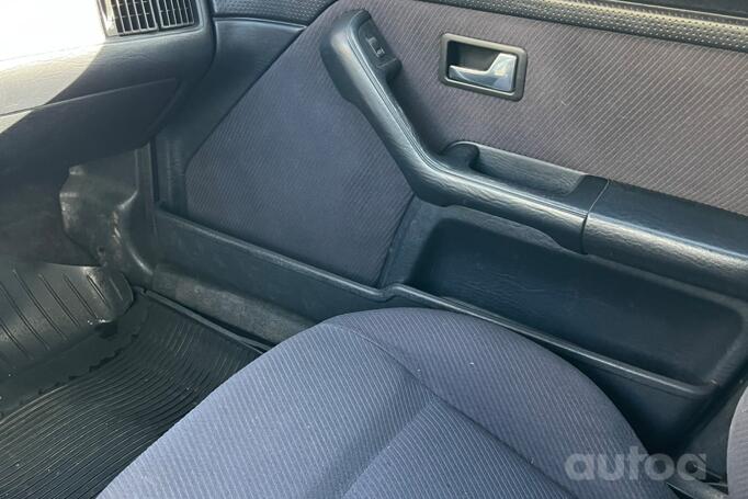 Audi 80 5 generation (B4)