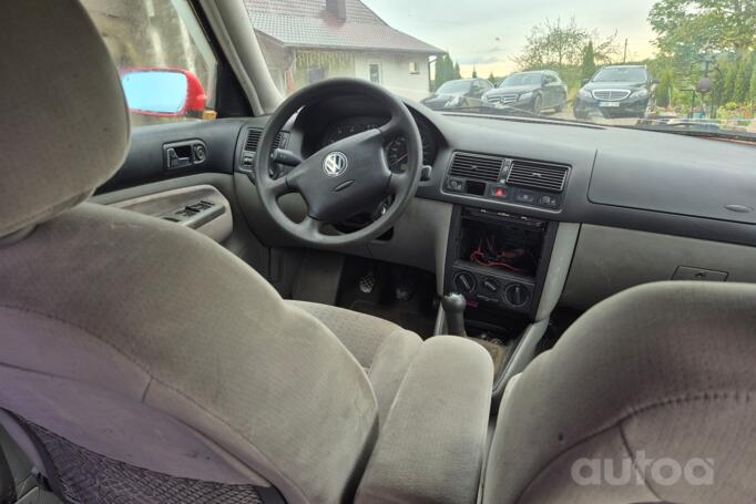 Volkswagen Golf 4 generation Hatchback 5-doors