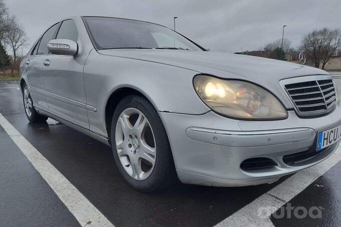 Mercedes-Benz S-Class W220 [restyling] Sedan 4-doors