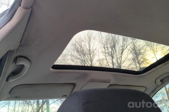 Volkswagen Golf 4 generation Hatchback 5-doors