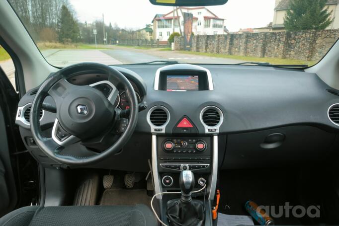 Renault Koleos 1 generation Crossover