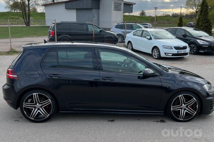 Volkswagen Golf 7 generation Hatchback 5-doors