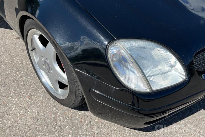 Mercedes-Benz SLK-Class R170 Roadster